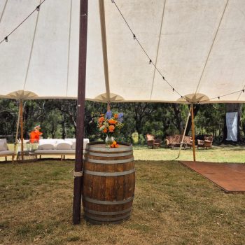 Outdoor seating area overview at wedding